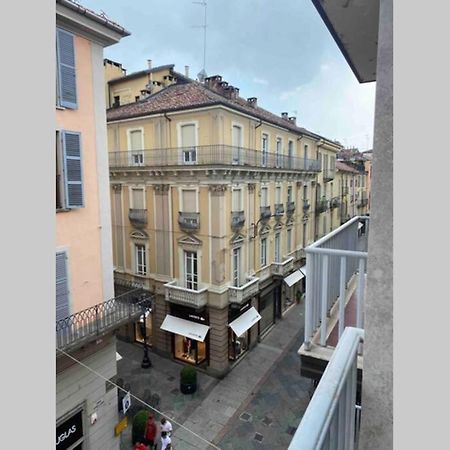 Appartamento Cozy In Super Centro! آستي المظهر الخارجي الصورة